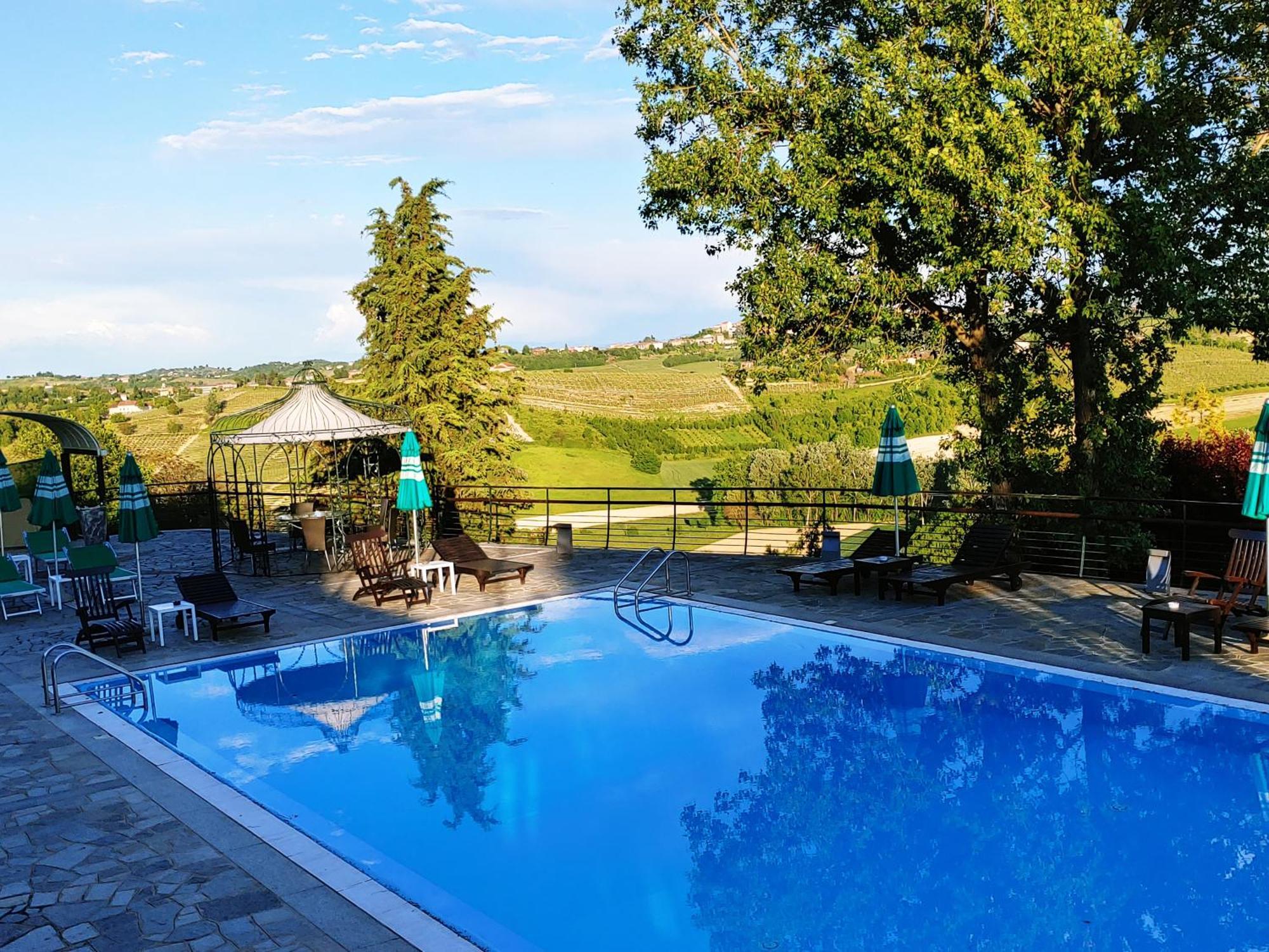 Locanda Del Boscogrande Montegrosso dʼAsti Zewnętrze zdjęcie