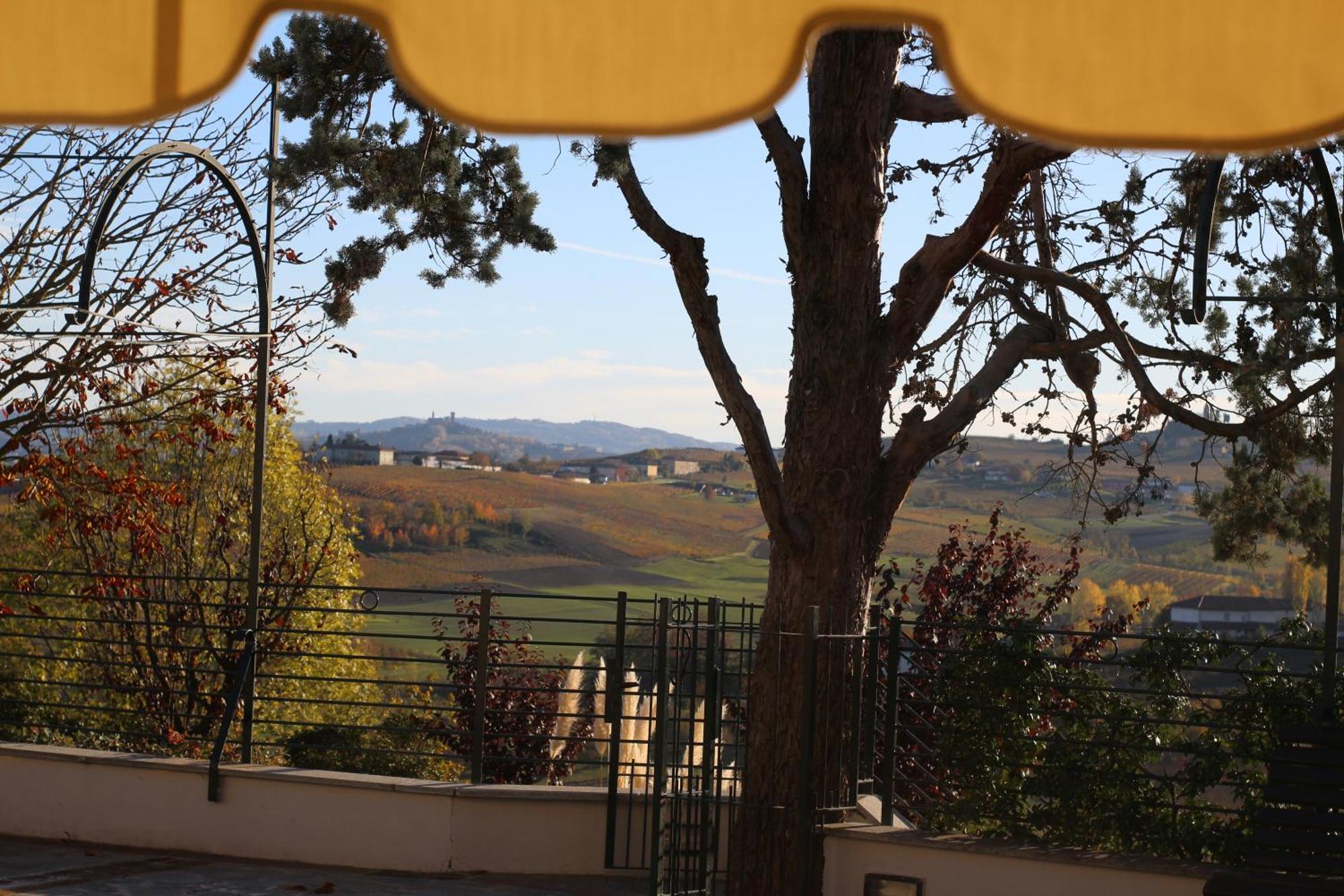 Locanda Del Boscogrande Montegrosso dʼAsti Zewnętrze zdjęcie