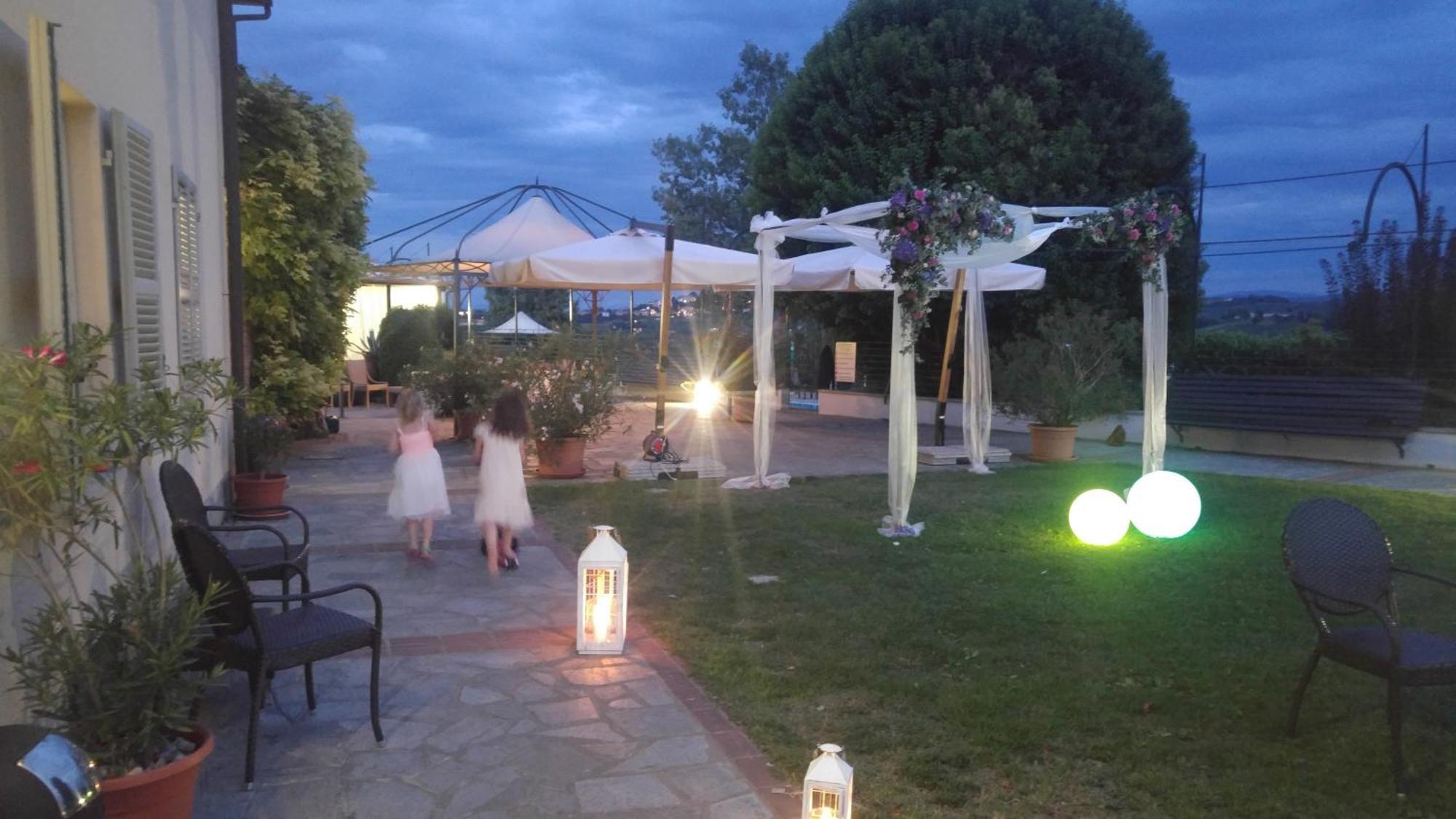 Locanda Del Boscogrande Montegrosso dʼAsti Zewnętrze zdjęcie