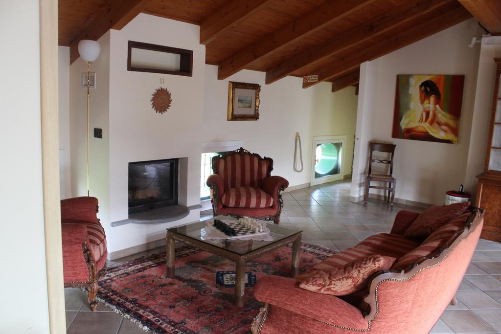 Locanda Del Boscogrande Montegrosso dʼAsti Zewnętrze zdjęcie