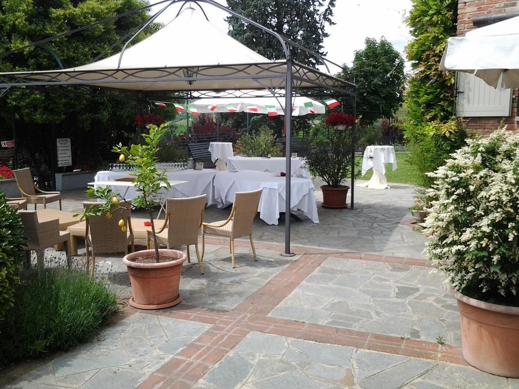Locanda Del Boscogrande Montegrosso dʼAsti Zewnętrze zdjęcie